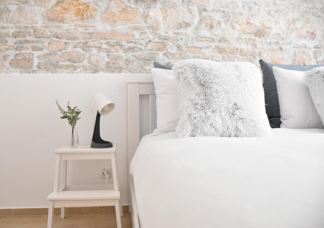 PUY Studio Apartment Una מראה חיצוני תמונה