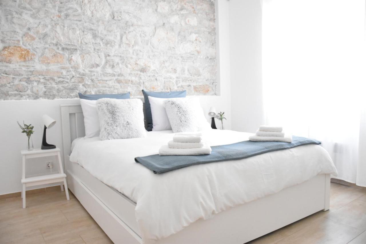 PUY Studio Apartment Una מראה חיצוני תמונה
